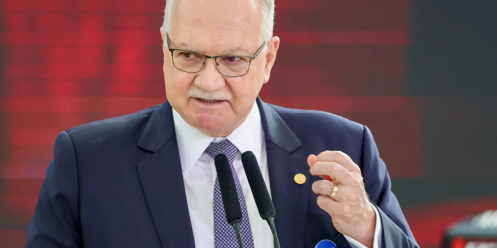 “Estamos imersos em uma crise”, admite presidente do Supremo