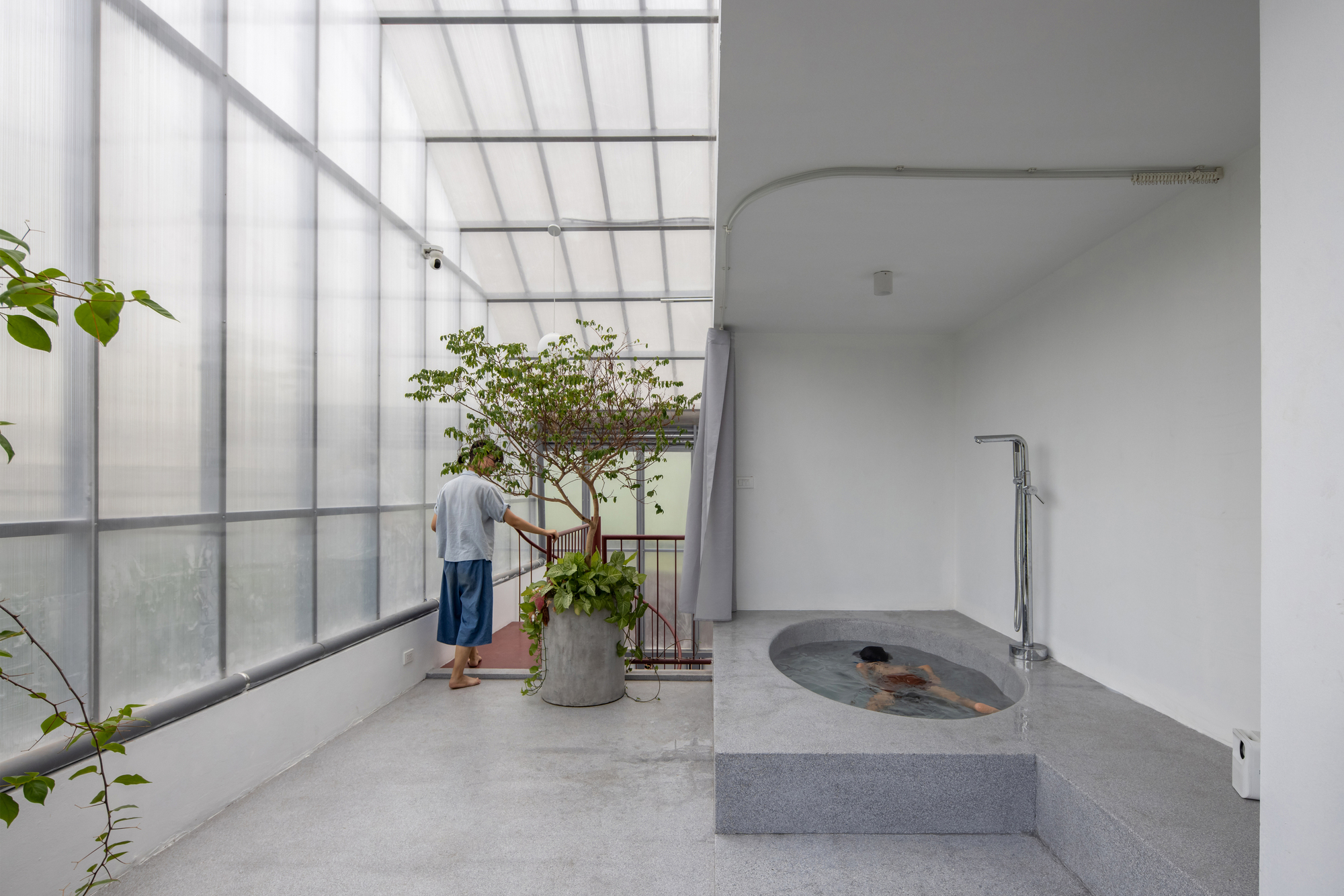 Loli House / escritório de design t + m