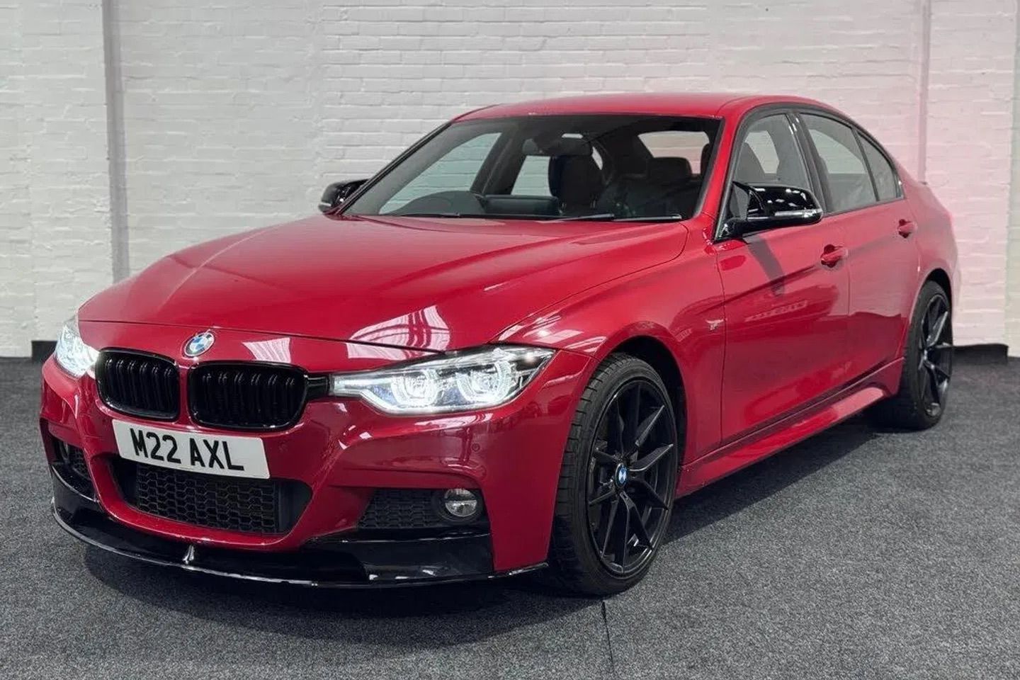 BMW 340i (F30) | Identificado