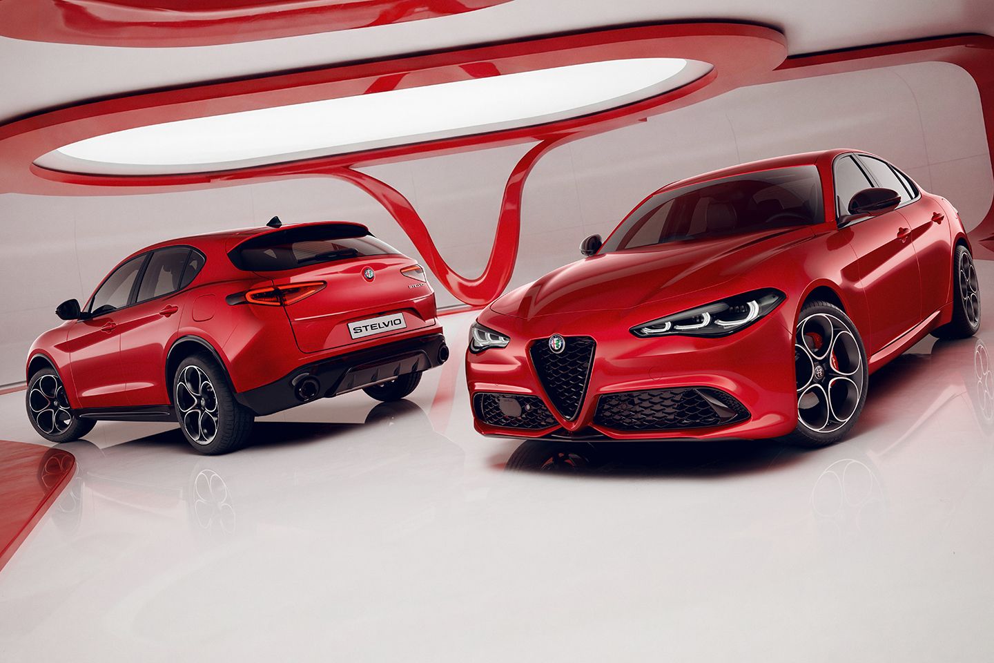 Performance Pack anunciado para Giulia e Stelvio