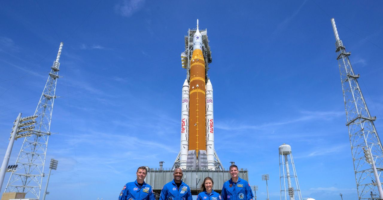 Estes são os quatro astronautas Artemis II liderando o histórico retorno à Lua