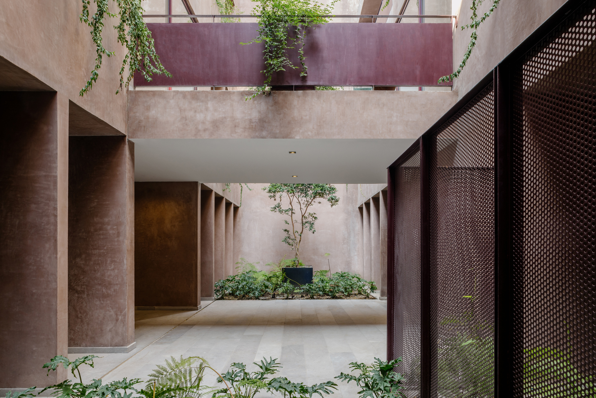 Edifício Londres 187 / CCA | Bernardo Quinzaños + Olga Romano