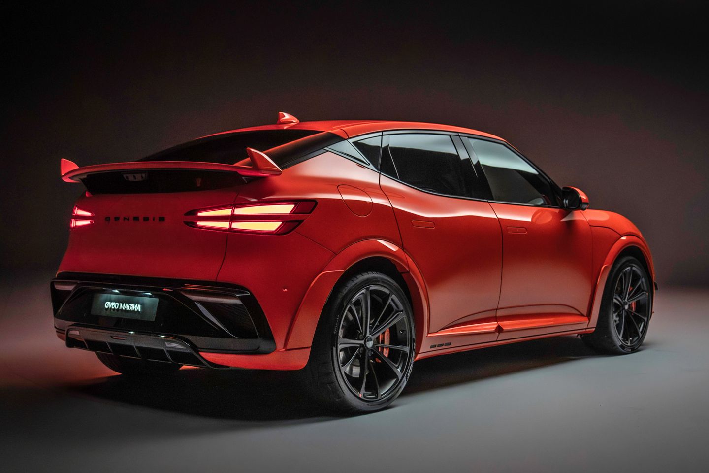 Genesis confirma preço de £ 75 mil para GV60 Magma