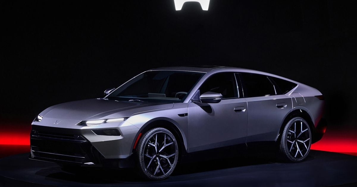 Honda apresenta novo sedã ao anunciar prejuízo anual e abandona meta de EV para 2040