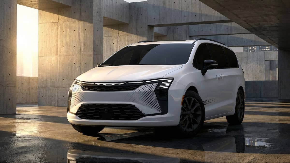 Chrysler ganha vida enquanto Stellantis planeja três novos modelos acessíveis