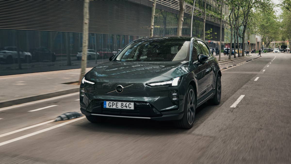 O EV de maior alcance da Volvo ainda fica 104 milhas aquém da BMW
