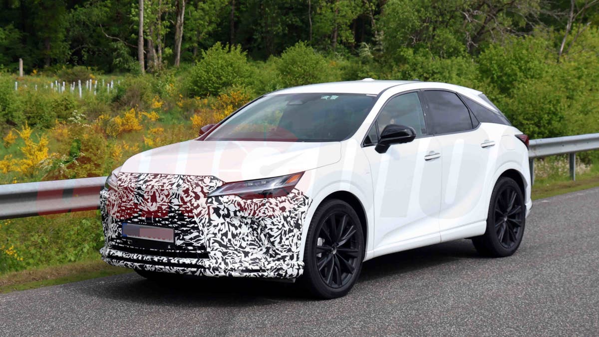O SUV mais vendido da Lexus está ganhando mais do que uma simples reforma