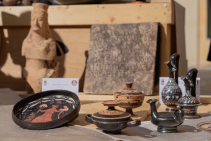 Lápide de marinheiro romano encontrada em Nova Orleans repatriada para a Itália – The History Blog