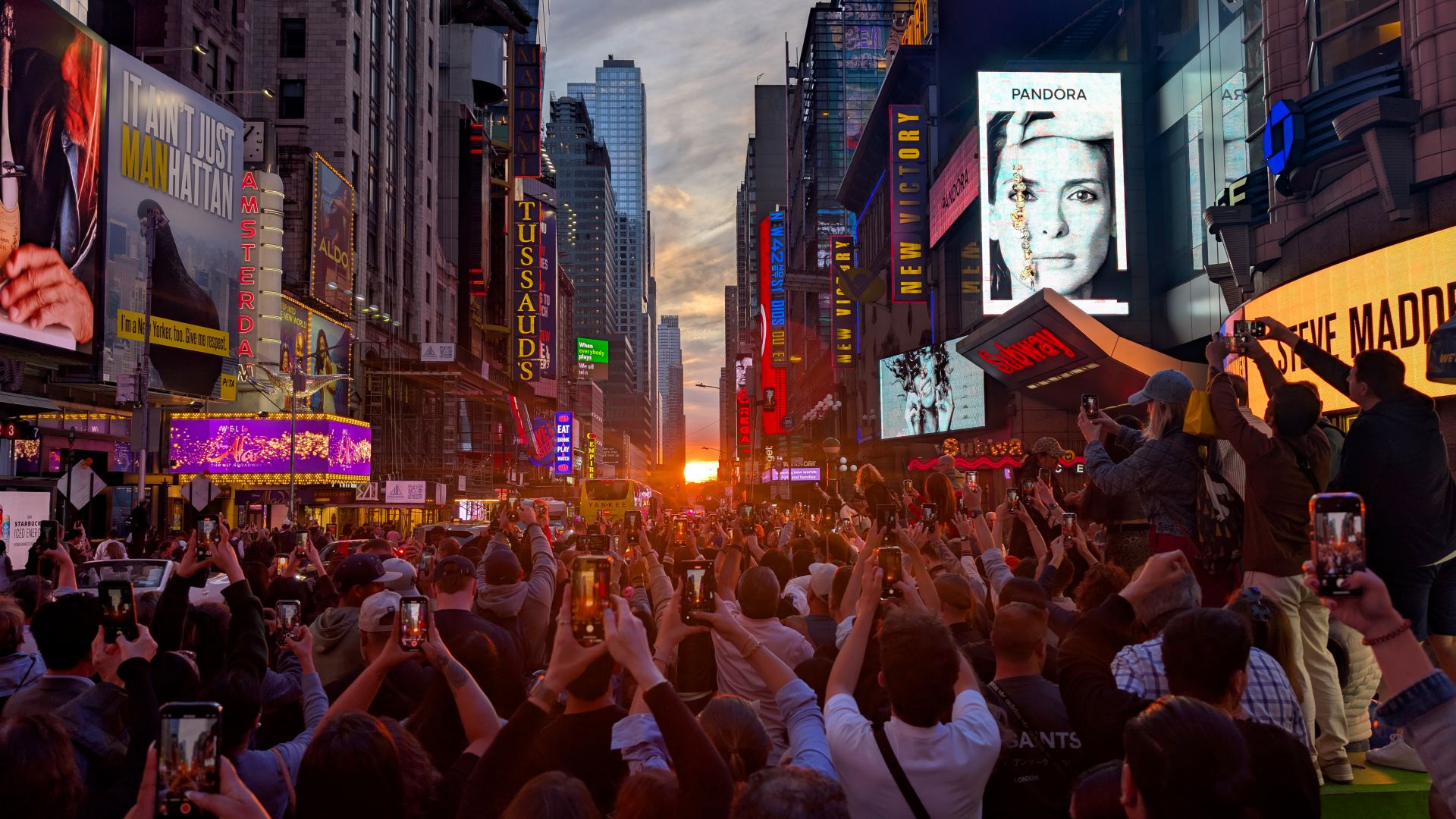 Manhattanhenge 2026 está chegando este mês: é quando e onde ver o espetáculo do pôr do sol