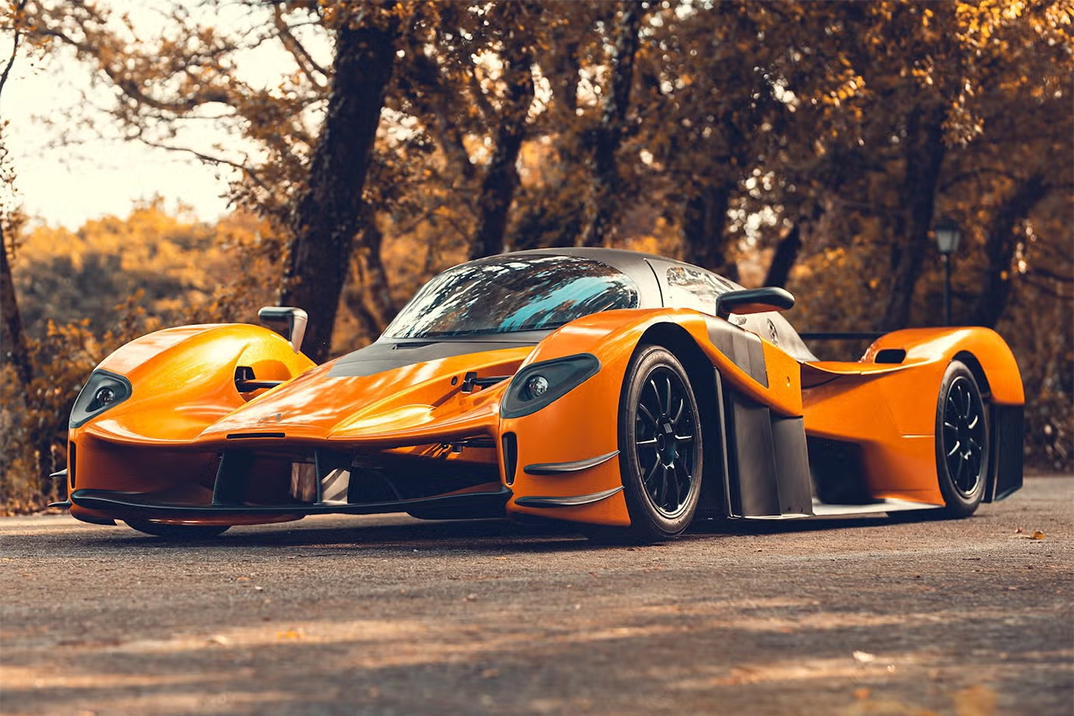 O primeiro supercarro de Portugal acaba de entrar na pista e é movido pelo motor V6 Twin-Turbo do Ford GT