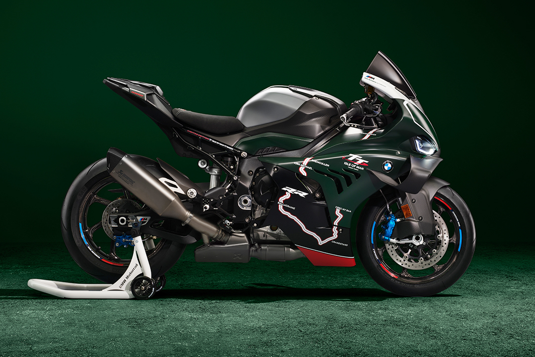 BMW acaba de construir 115 Superbikes Carbon M 1000 RR para homenagear o 115º TT da Ilha de Man