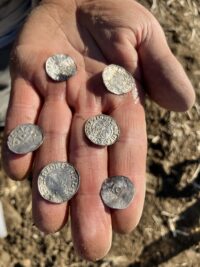 Encontrado o maior tesouro de moedas Viking da história da Noruega – The History Blog