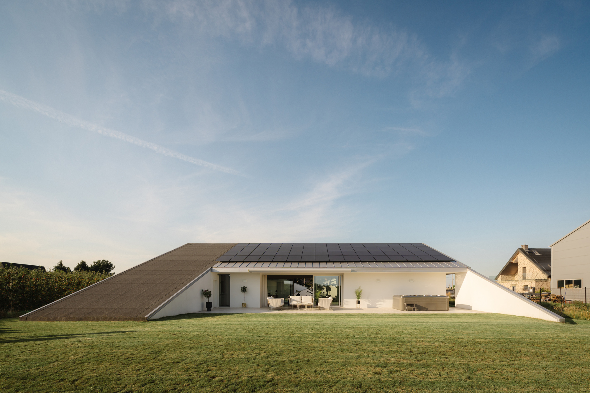 Slope House / Estúdio de Arquitetura SOURCE