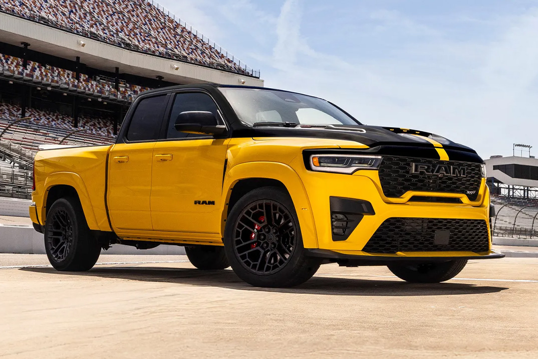 Ram reviveu o Rumble Bee 2027 como um caminhão de rua de 777 HP a 170 MPH