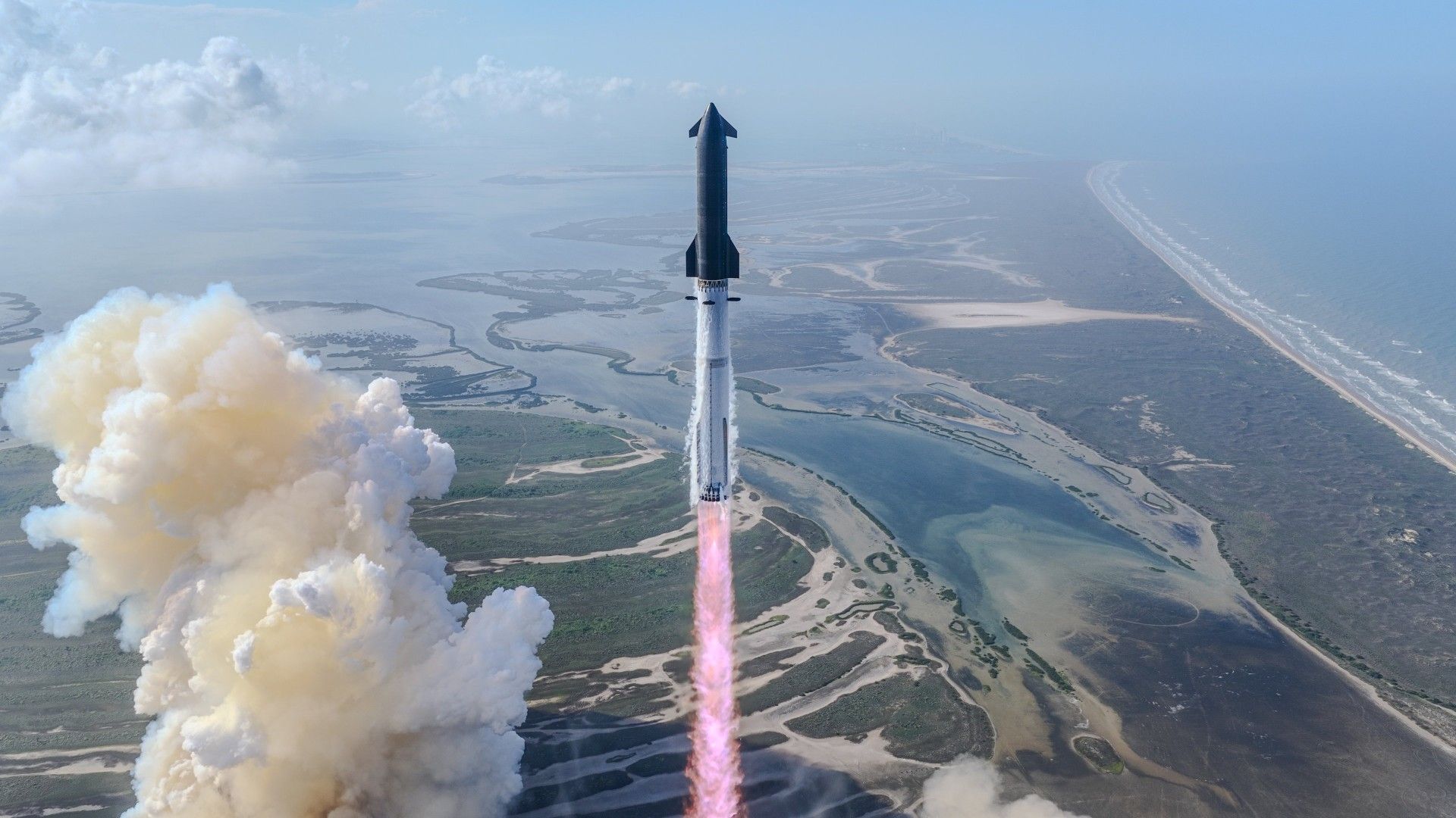 FAA aterra megafoguete Starship da SpaceX após ‘acidente’ do vôo 12