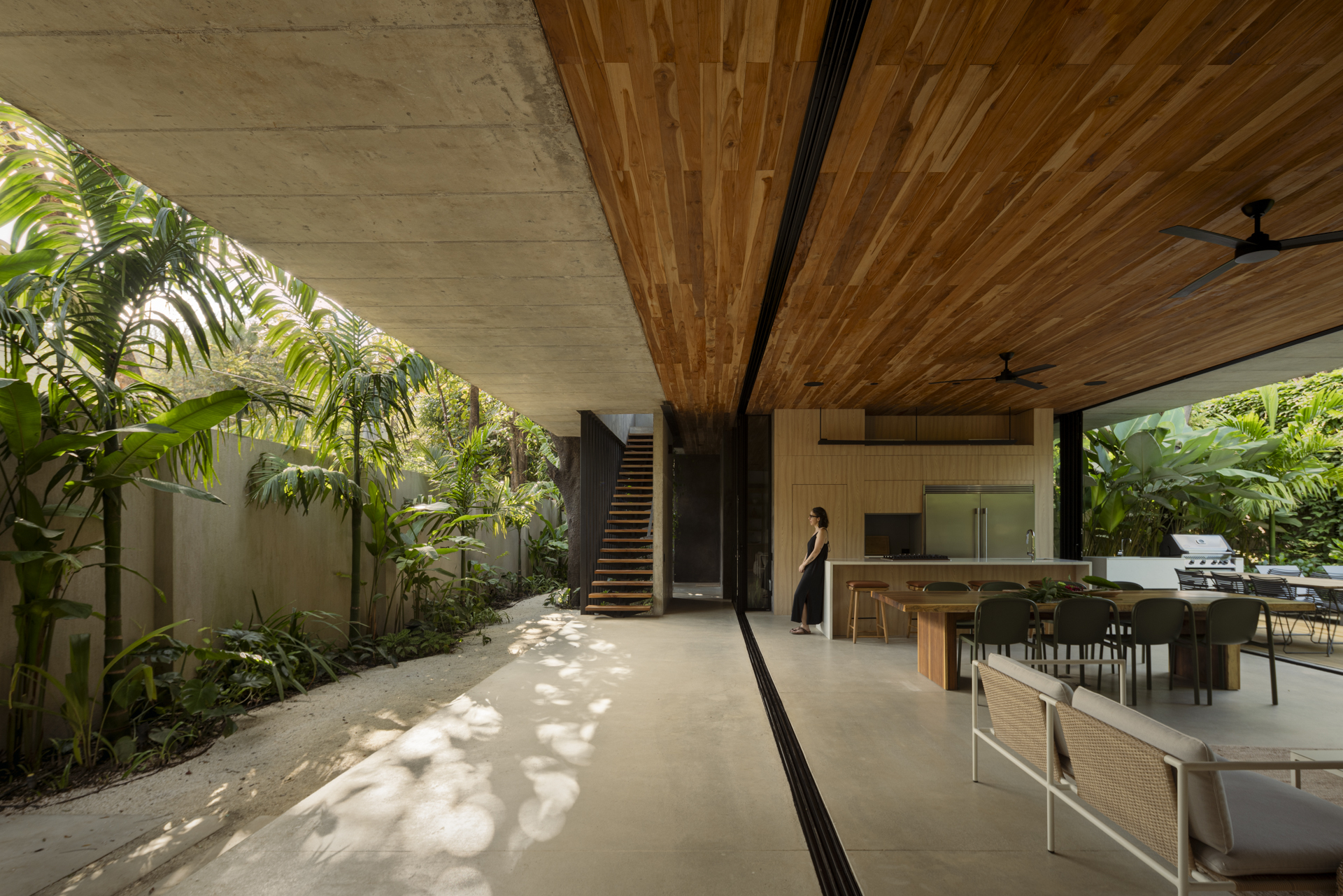 A Casa Calma / Carazo Arquitectura