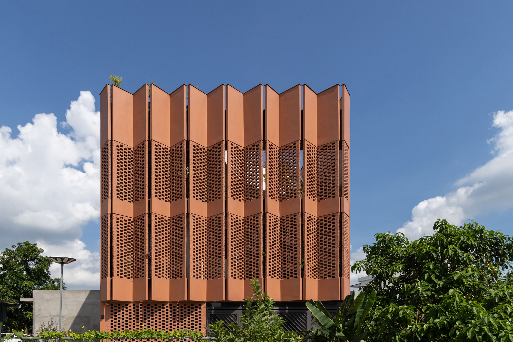 Uso Criativo de Bricks & Earth / H&P Architects