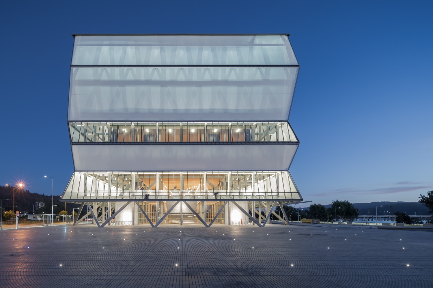 Distração na arquitetura: em conversa com o ganhador do Pritzker de 2026, Smiljan Radić
