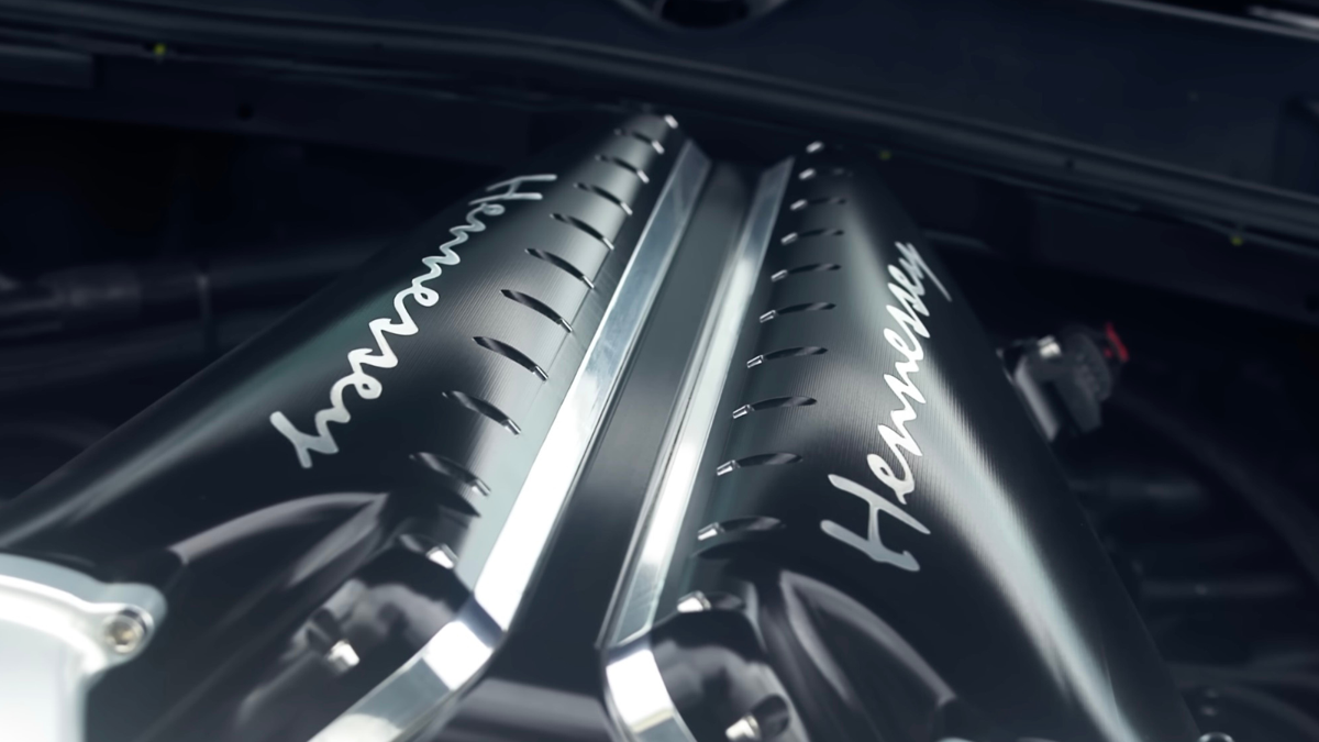 ASSISTA: O Dodge Demon de 1.700 HP da Hennessey pode queimar a 160 MPH