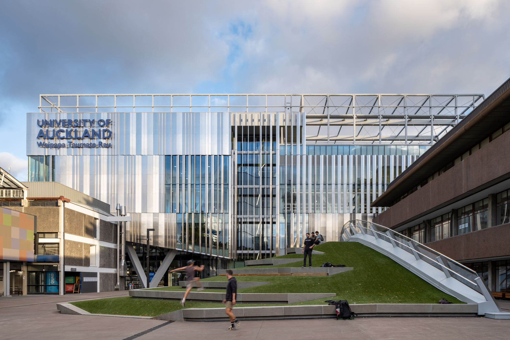 Hiwa – Centro Recreativo da Universidade de Auckland / Warren e Mahoney