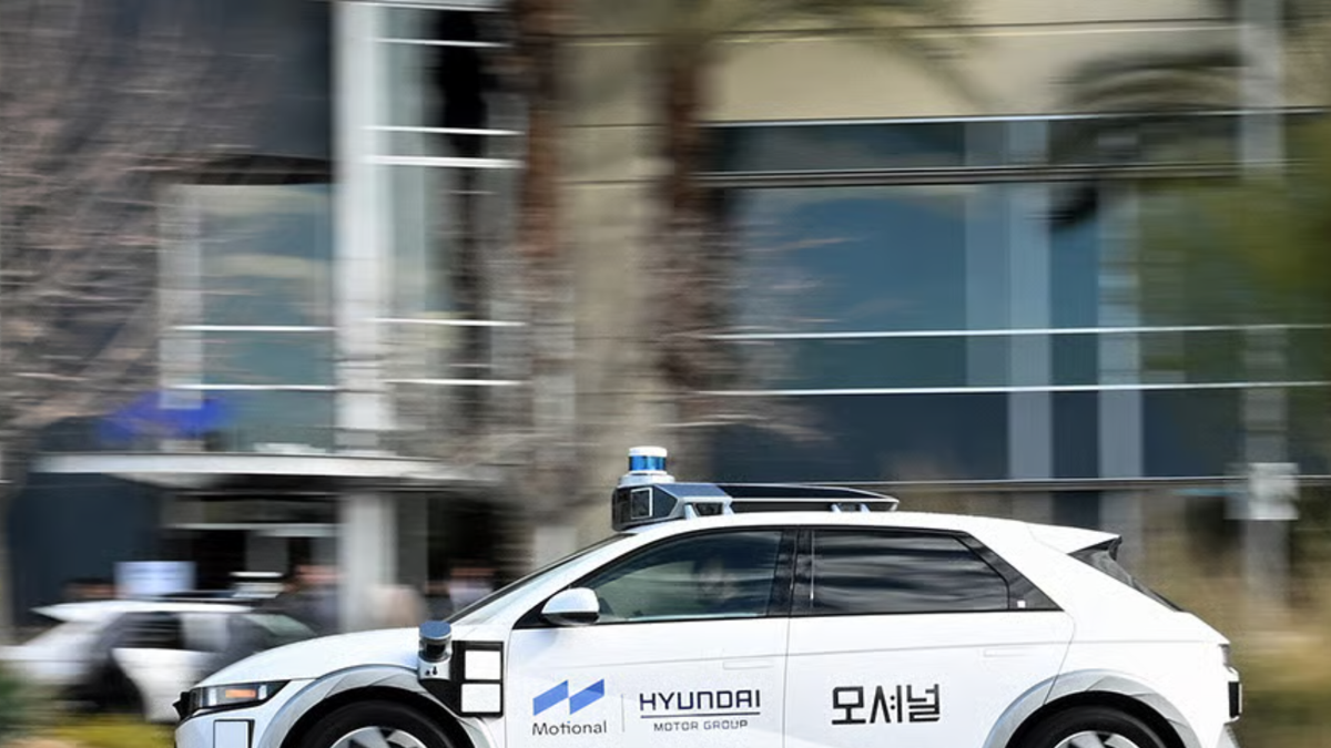 Califórnia pode finalmente multar carros autônomos