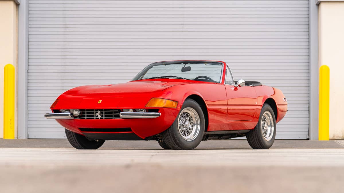 Ferrari domina Mecum Indy com os 10 melhores clássicos vendidos por US$ 74 milhões