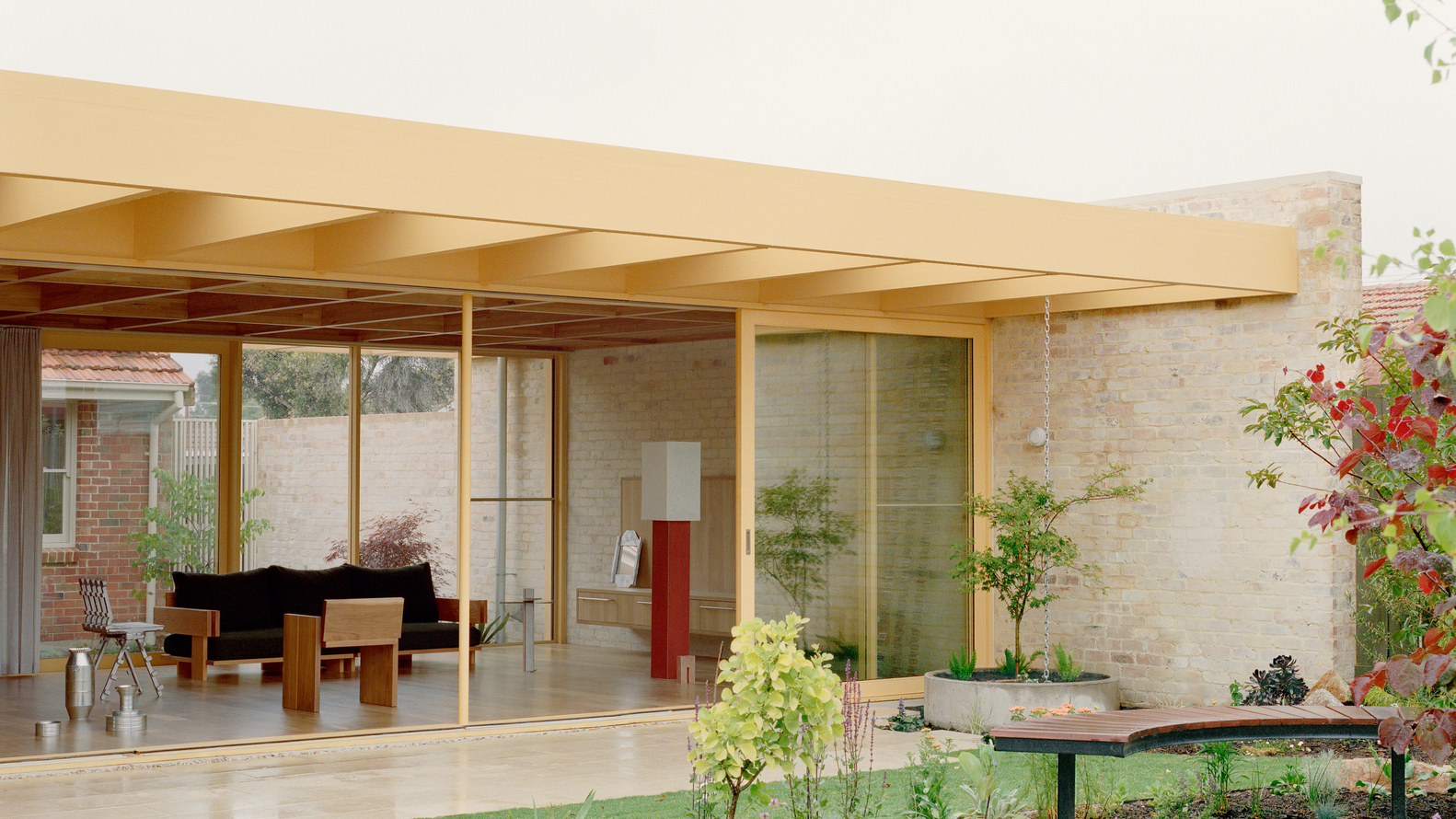 Mais Arquitetura por Menos: SSdH e o Potencial Latente dos Edifícios Existentes