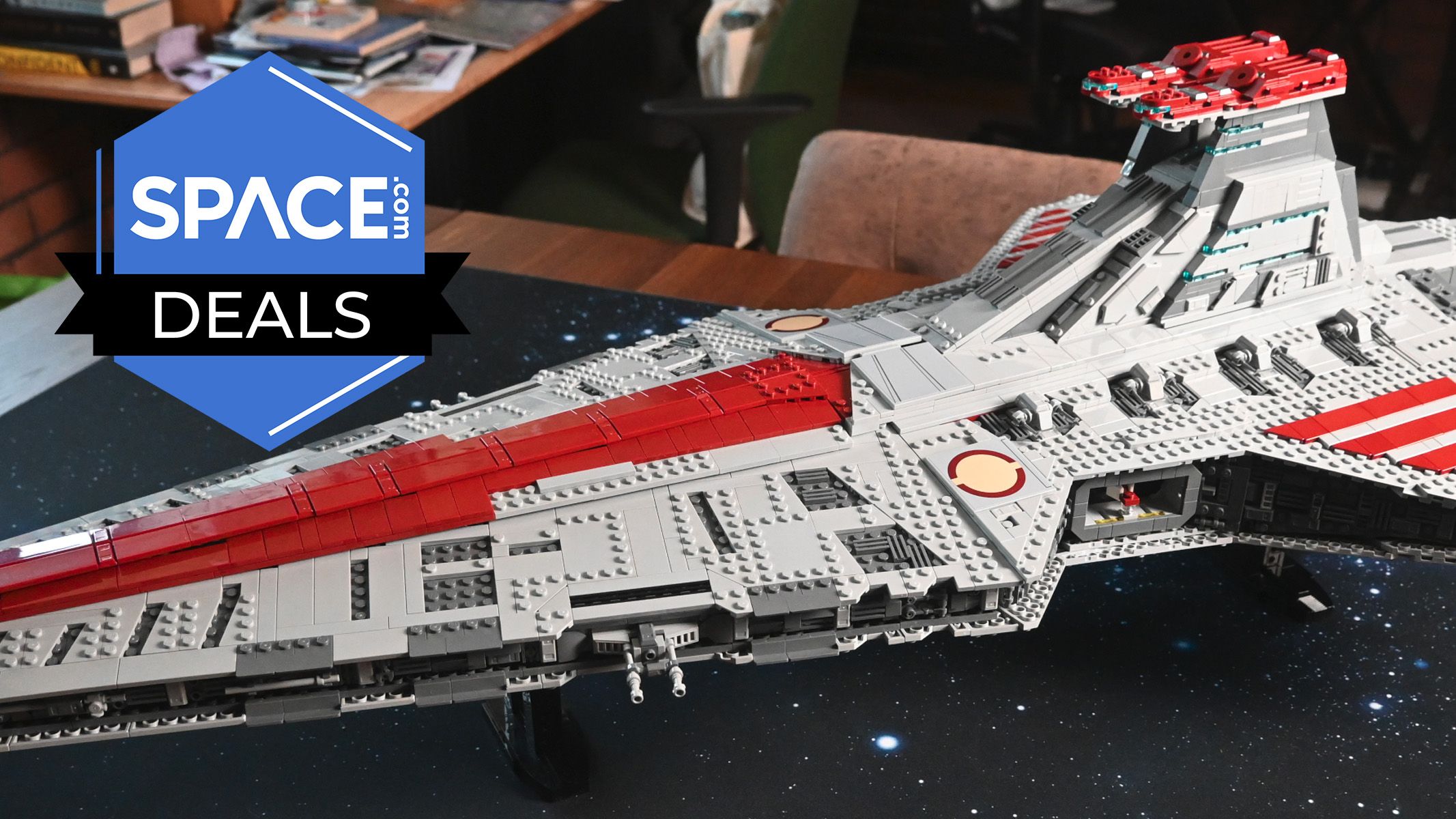 £ 115 de desconto no melhor conjunto UCS Lego que você puder comprar e eu duelarei com sabres de luz com quem discordar.