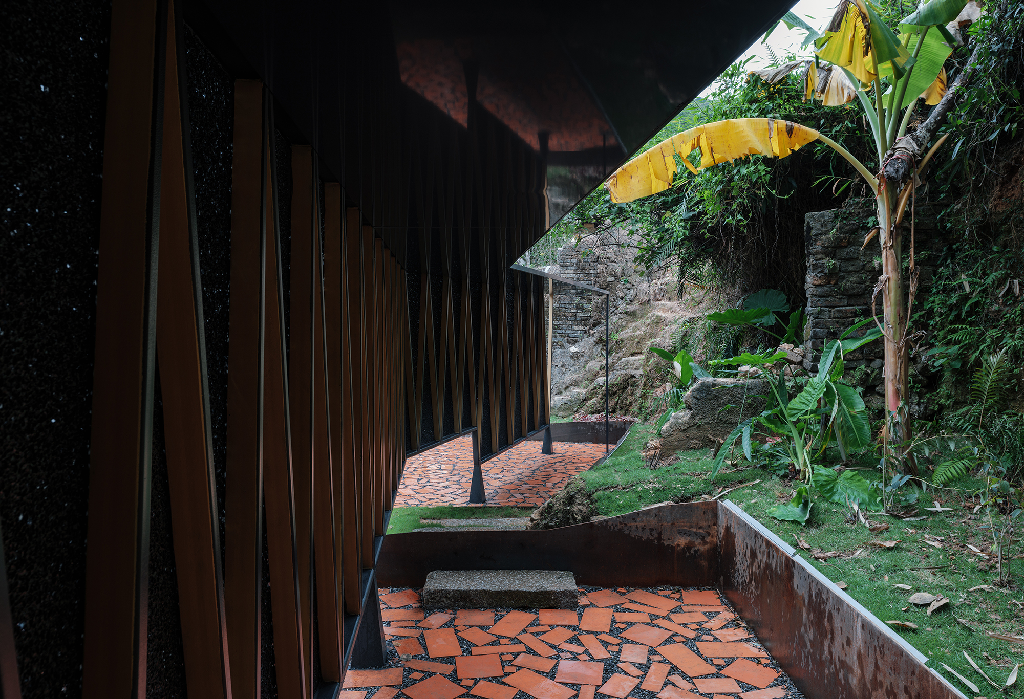 Pátio Osmanthus / Atelier Wen’Arch
