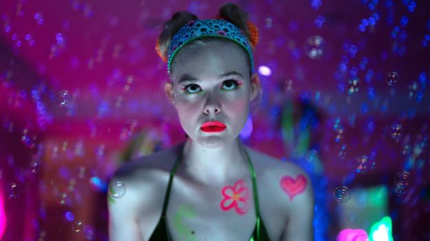 Dois dramas de TV muito badalados estão atualmente explorando a vida de uma modelo OnlyFans. Aqui está como é realmente