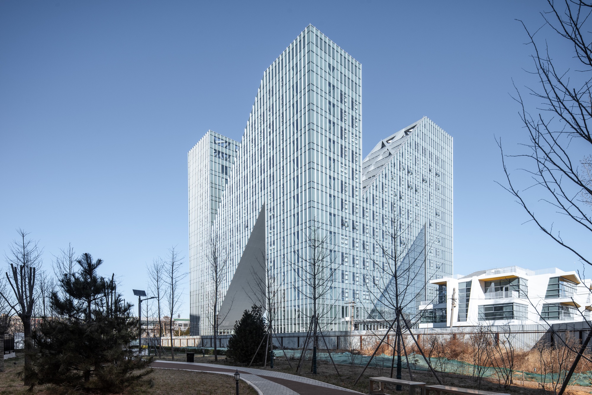 Comunidade Internacional de Talentos Qinghe INNNG / Zhu Xiaodi Architects + BIAD