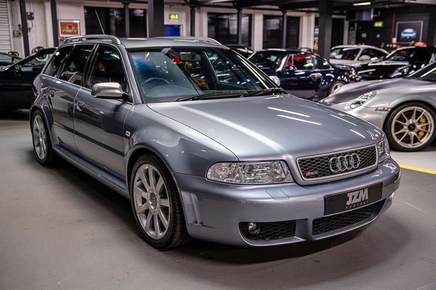 Ex-Jay Kay Audi RS4 Avant (B5) à venda