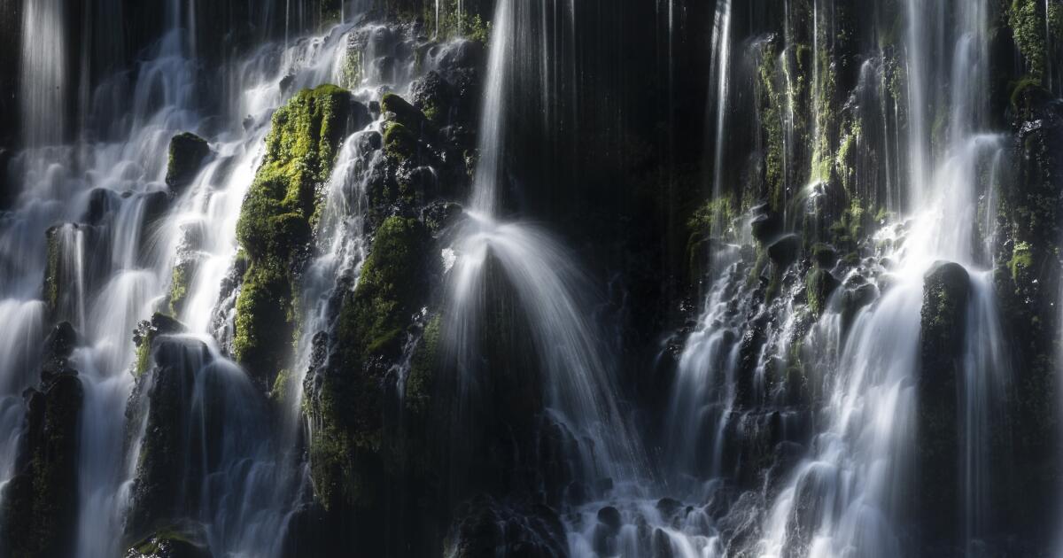 Uma cachoeira remota no norte da Califórnia se tornou tão popular que é necessário fazer reservas
