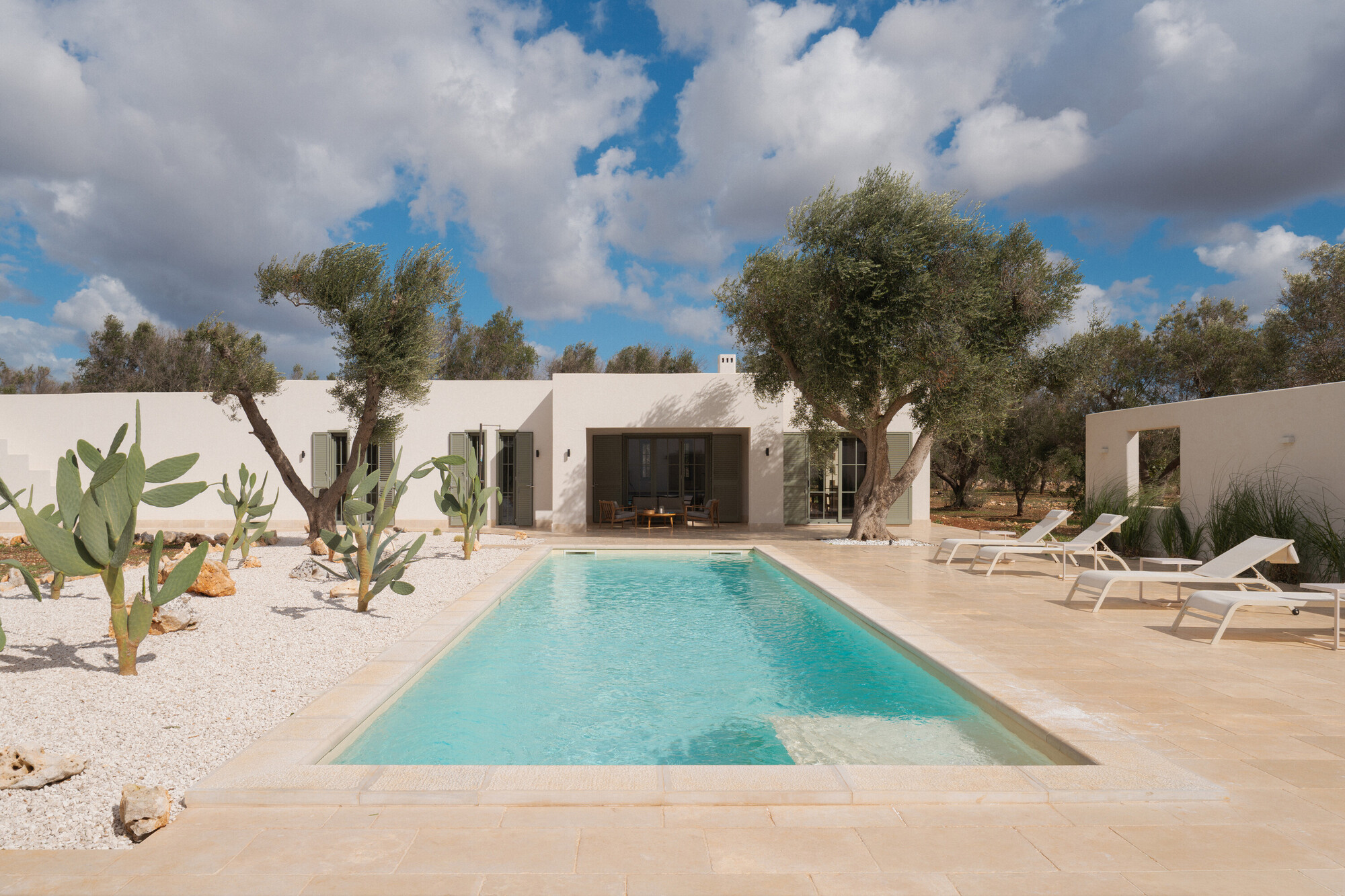 Villa Normanni Puglia / Interior Urbano