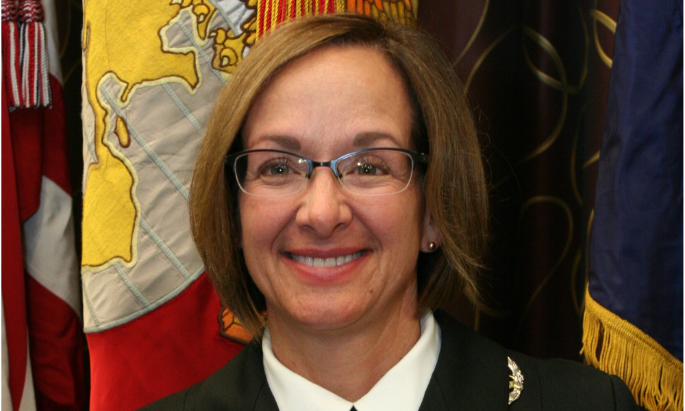 Cincinnati Financial adiciona chefe aposentado da Marinha ao conselho