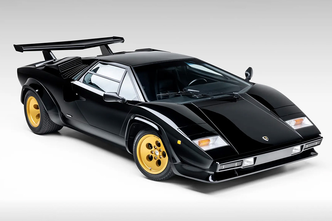 Este Lamborghini Countach ‘Dowdraft’ preto e dourado 1985 pode custar US $ 1,1 milhão