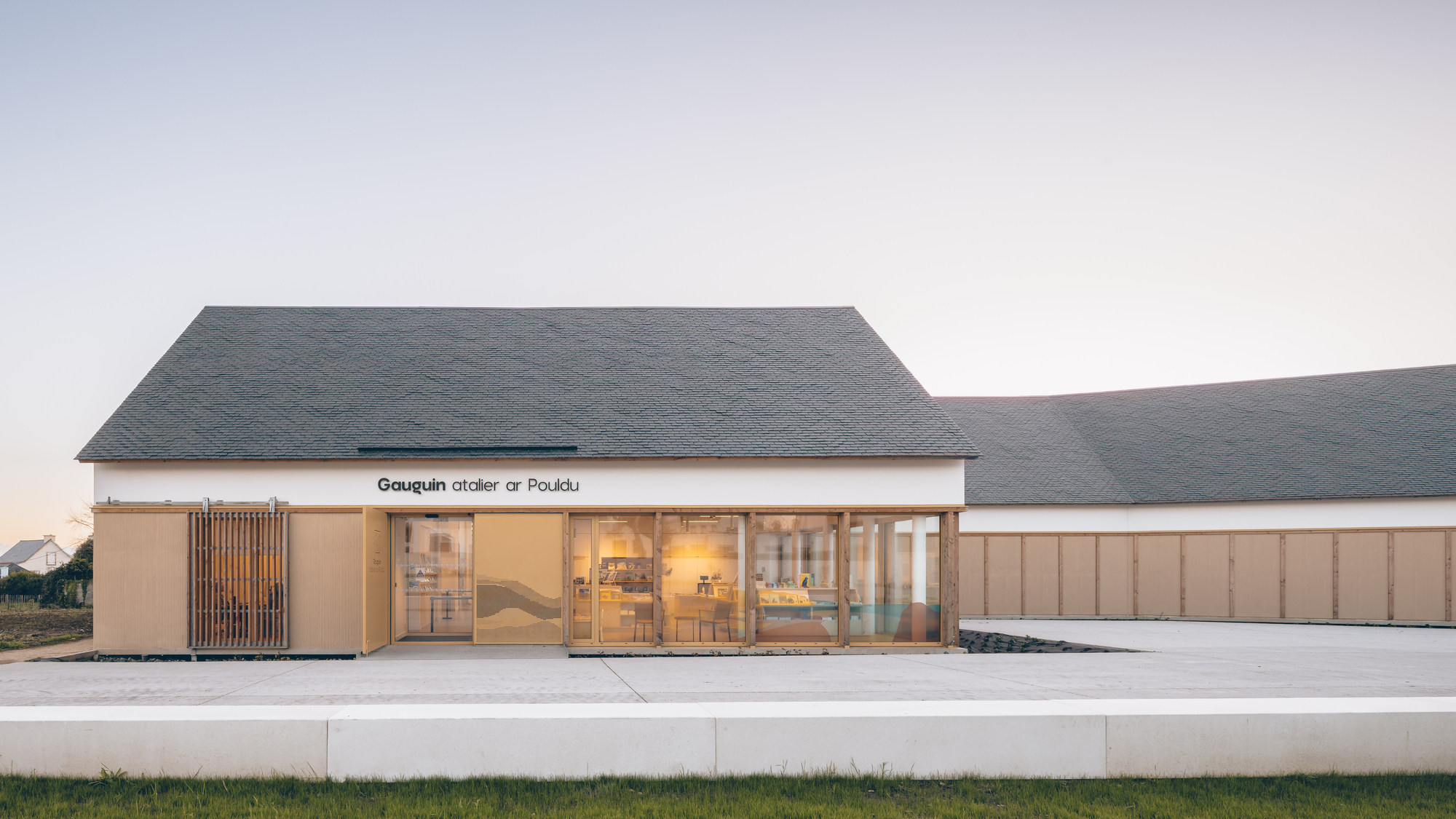 Centro de Interpretação “Gauguin, l’Atelier du Pouldu” / Arquitetura Modal + Arquitetura Quartz