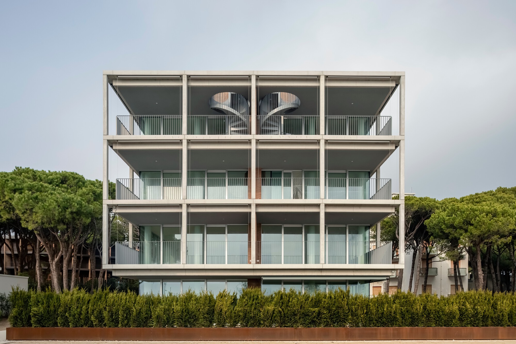 Residência G-Beach / B+D+M Architetti