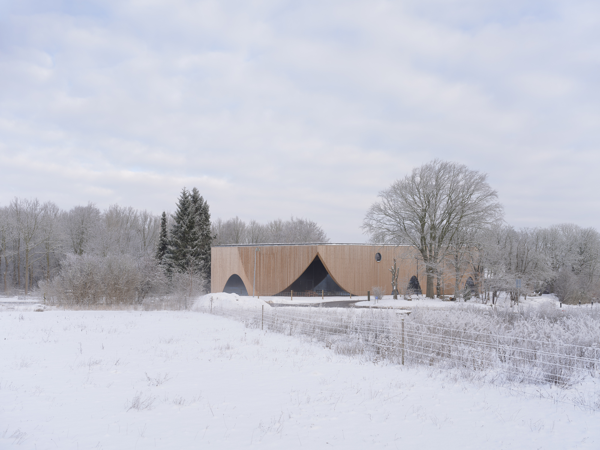 Teatro Ishøj / Svendborg Architects + Wohlert Architects