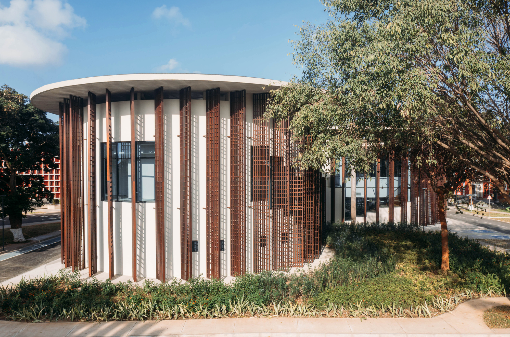 Parque Tecnológico Biblioteca de Luanda / Typsa