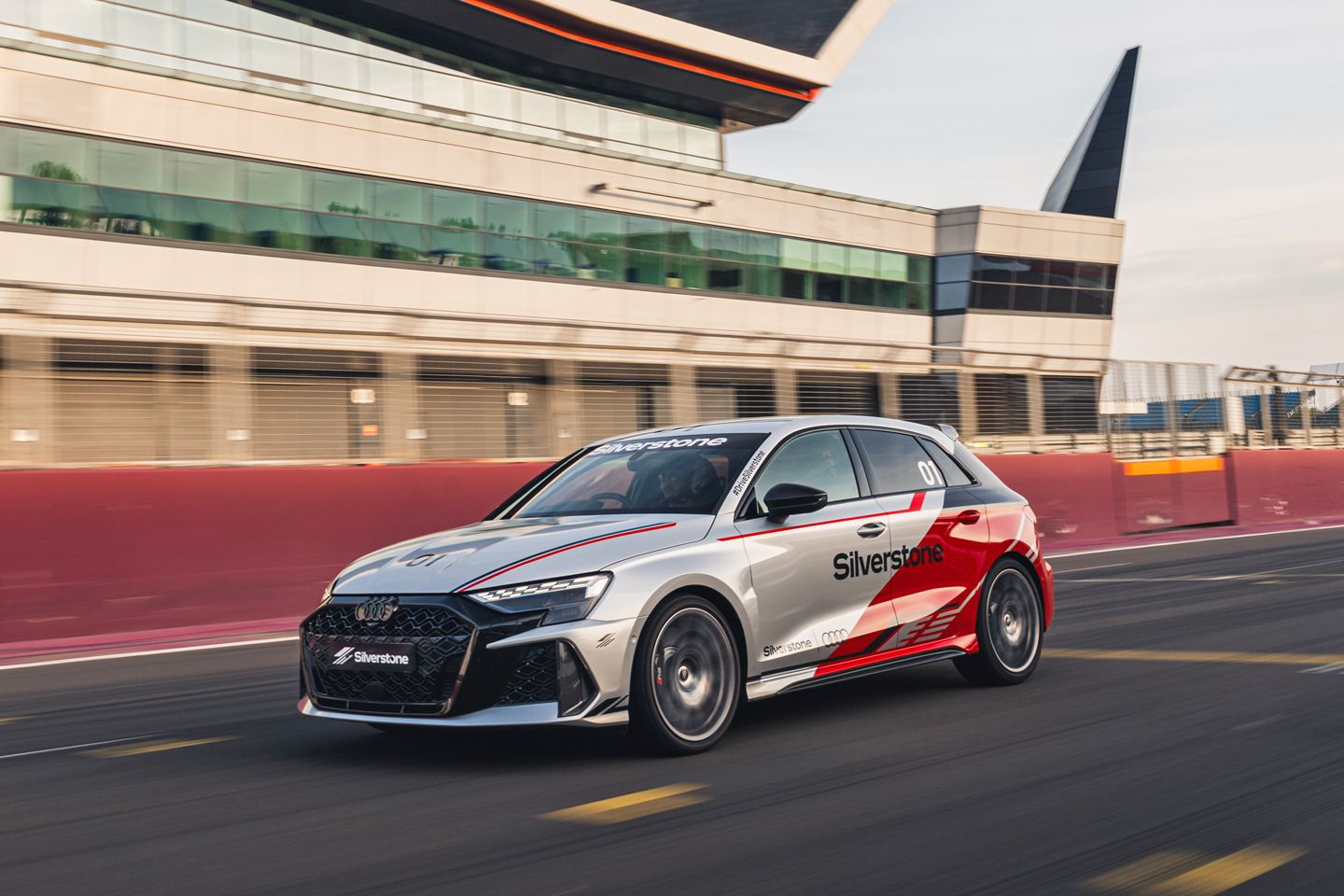 Audi lança Silverstone Drive Experience