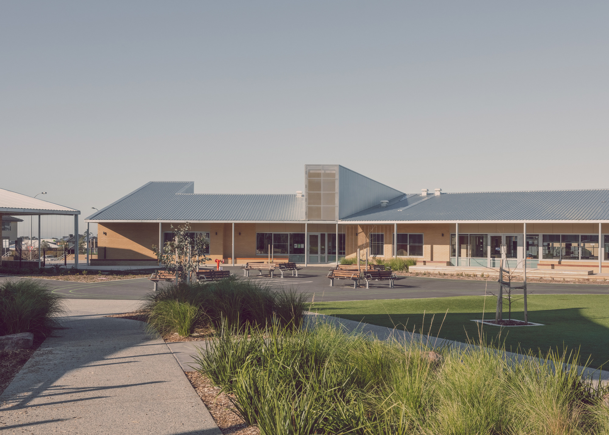 Escola Primária Clyde Creek / Kerstin Thompson Architects
