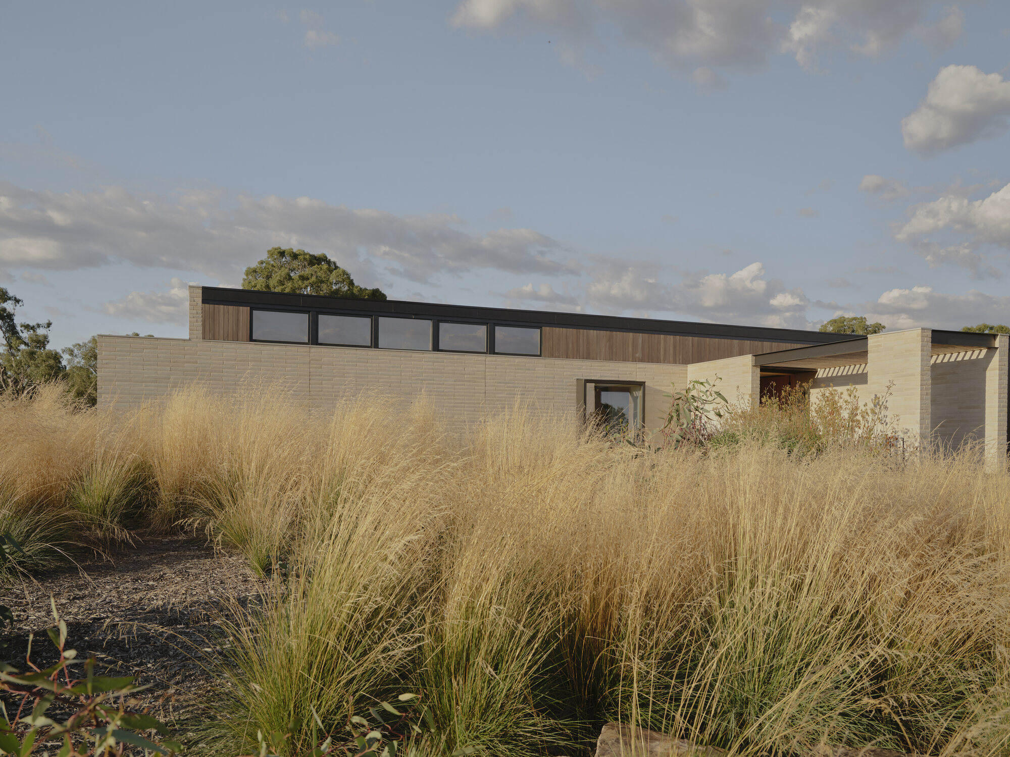 Casa Mansfield / Arquitetura de escritório de campo
