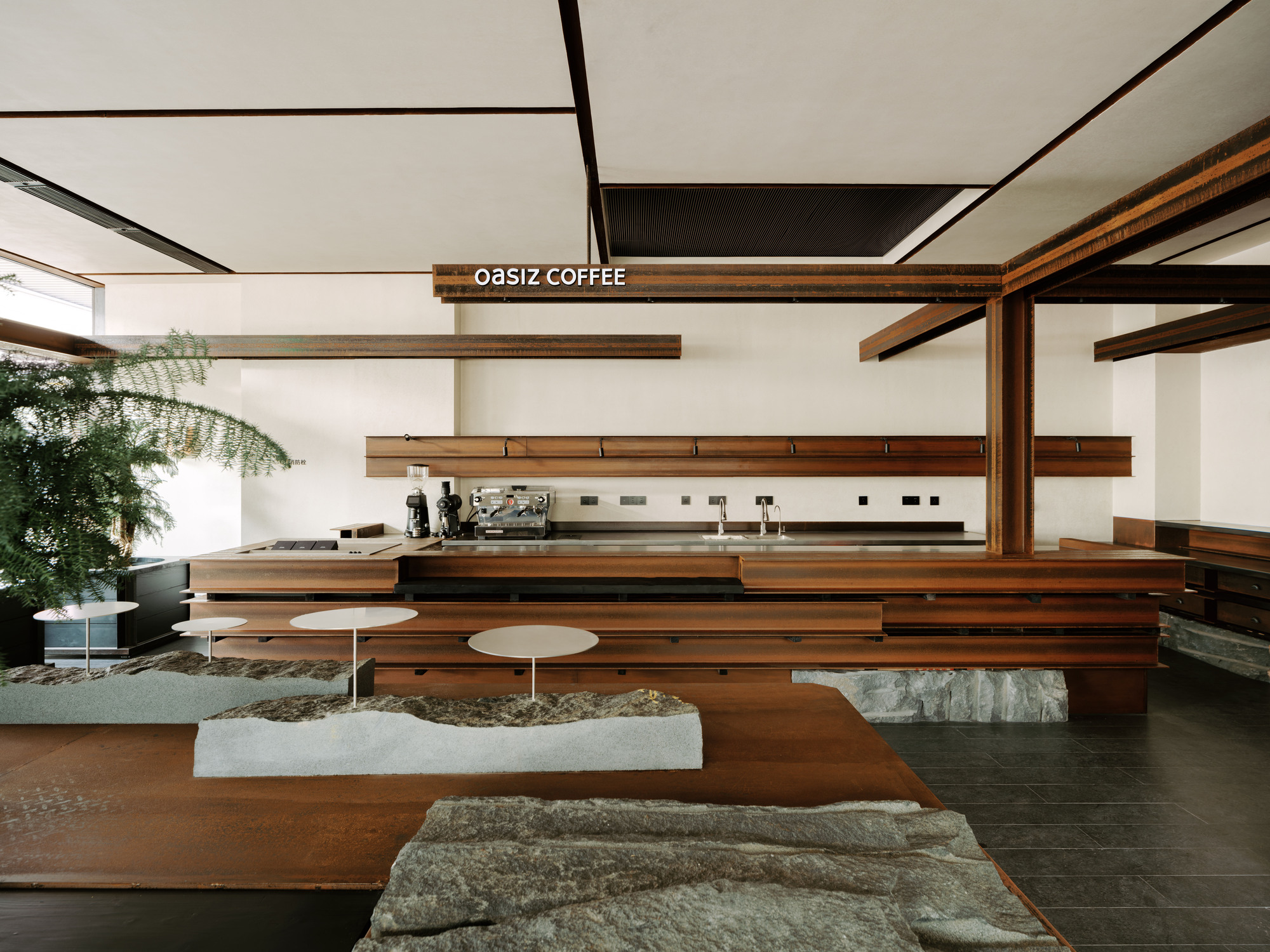 Estúdio OASIZ/Ruhaus | ArchDaily