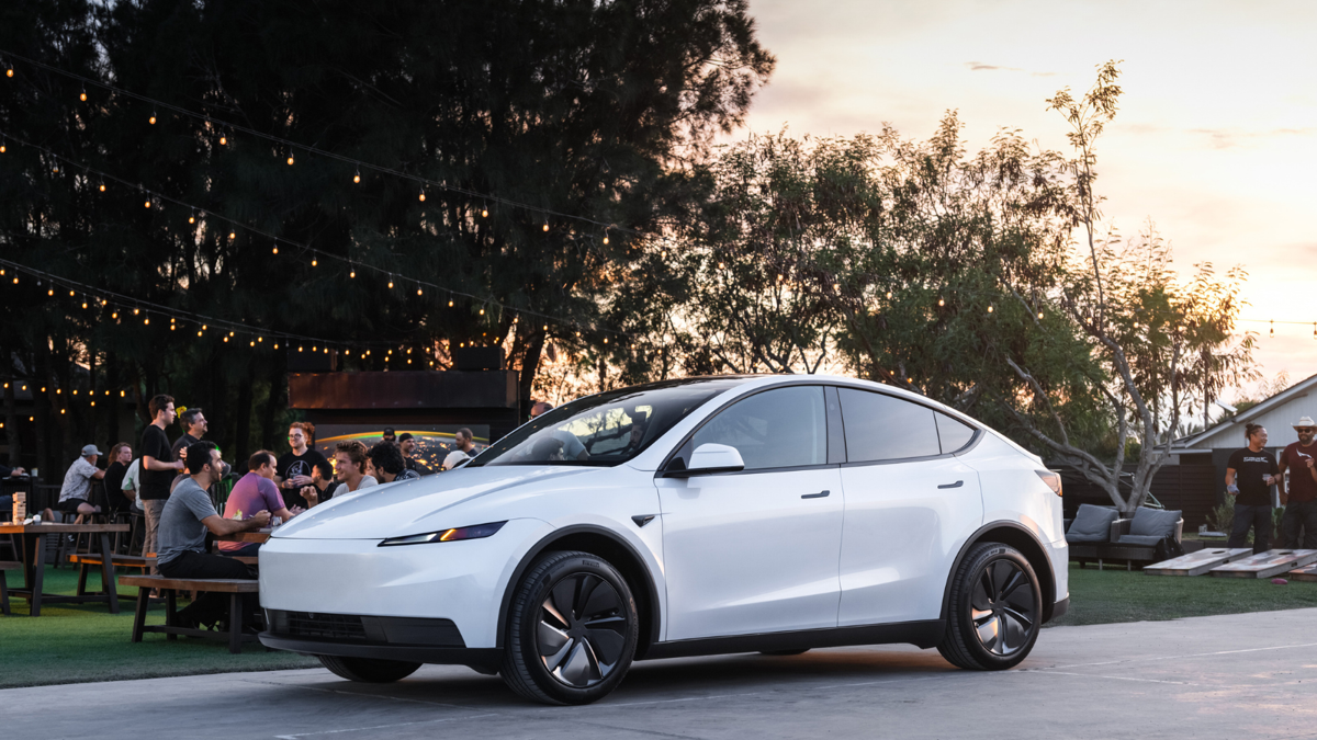 A bateria do Tesla Model Y ainda mostra 99% de saúde após carregamento rápido