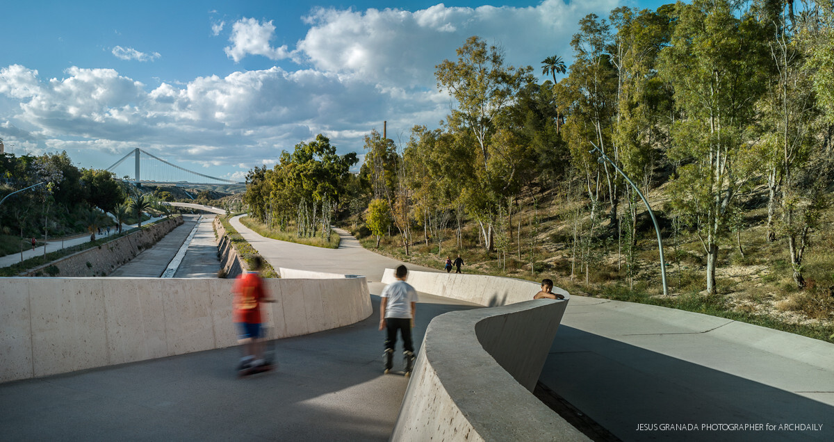 As métricas que usamos decidem as cidades que construímos: indicadores urbanos e experiência vivida