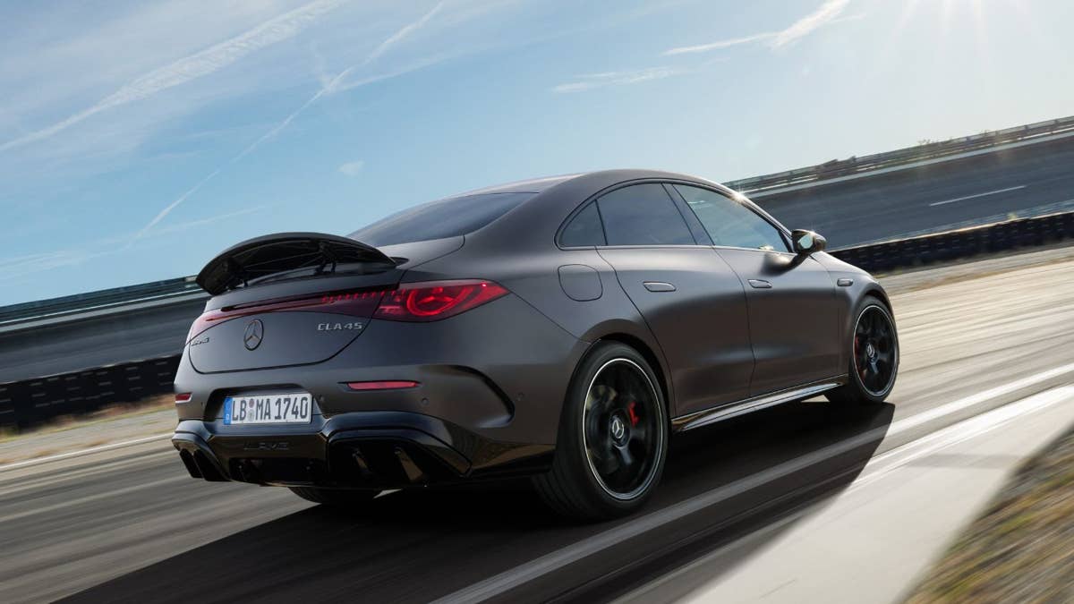 2027 Mercedes-AMG CLA estreia como um Pocket Rocket de 671 HP