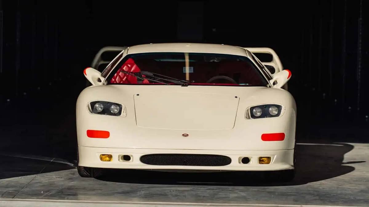Um dos supercarros V12 mais raros do mundo tem motor Lamborghini Countach