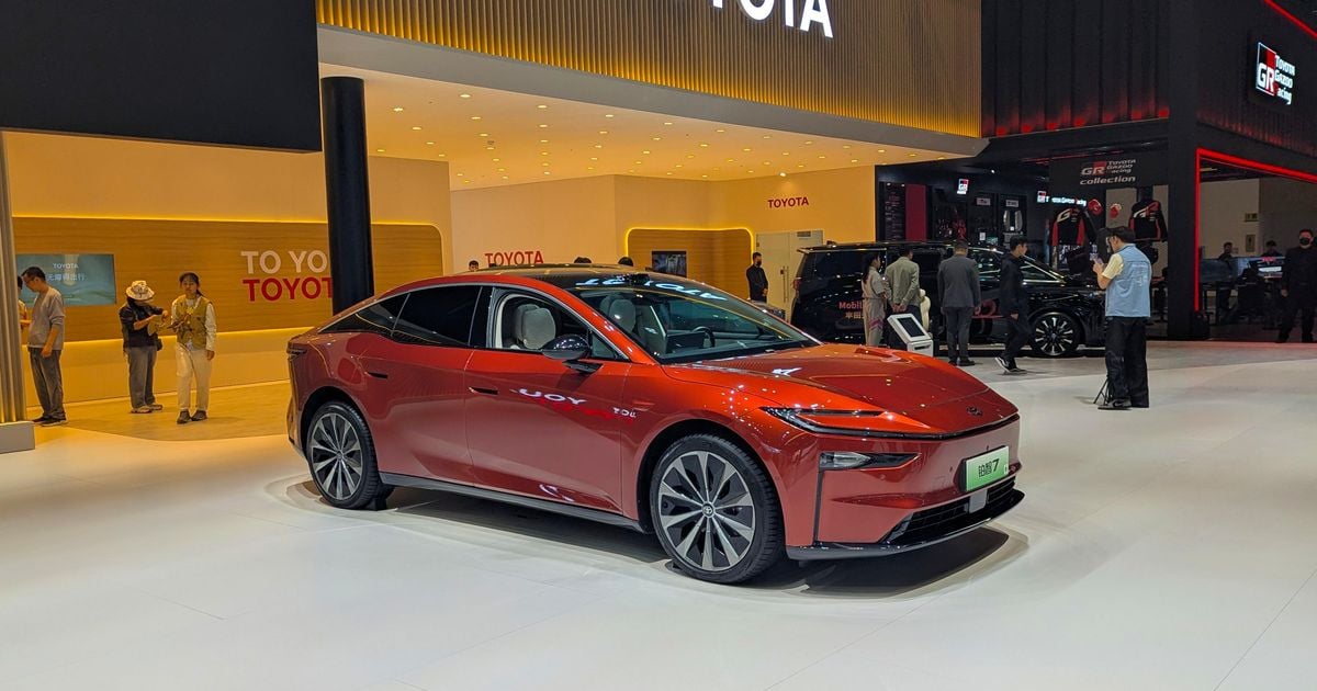 Toyota lançará EVs de autonomia estendida na China no próximo ano