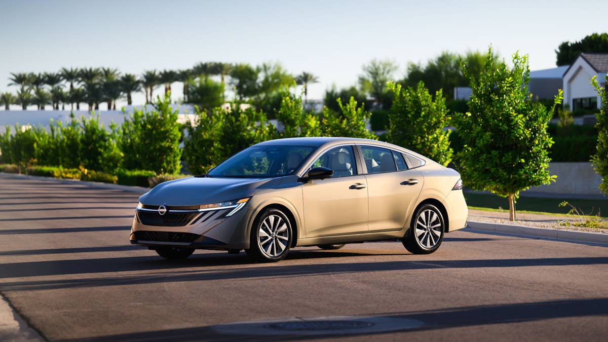 Nissan alerta que montadoras chinesas poderão construir carros no México dentro de 3 anos